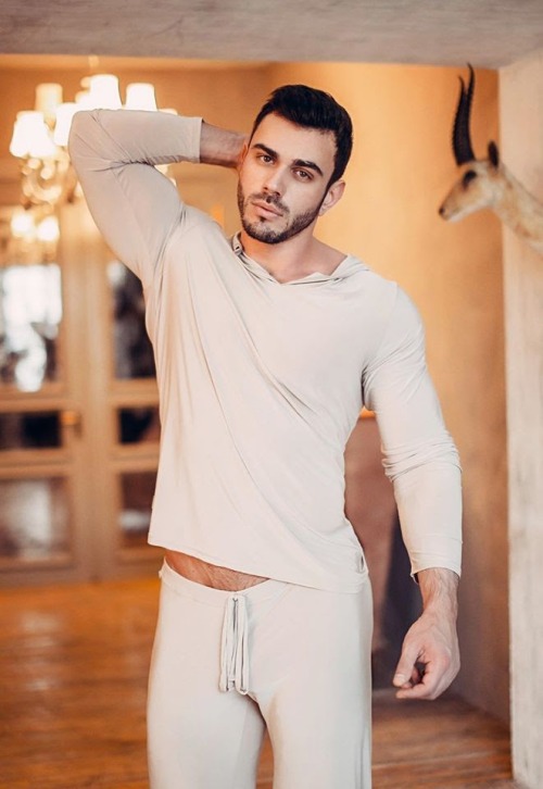 soonyus:  (via Stepan Pereverzev By Photographer Pavel Lepikhin) 