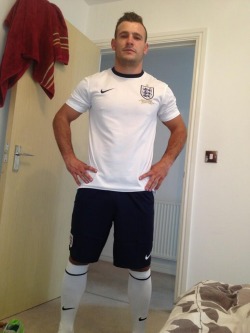 kennyz1lock:  Sexy Danny Care.. In football kit! :-0 😍😍😍 