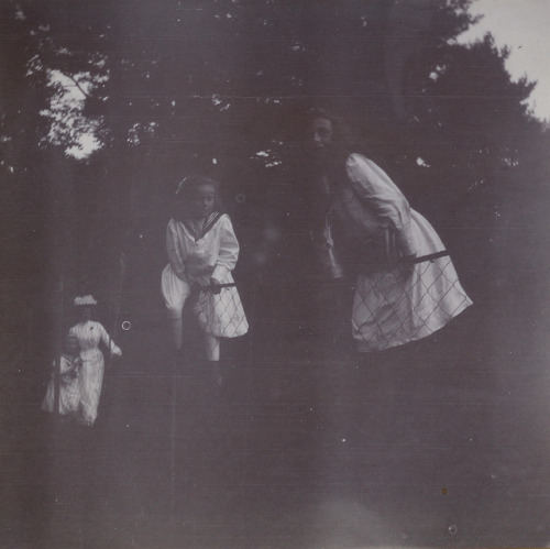 princesselisabethofhesse:Princess Elisabeth of Hesse playing with her Russian cousins OTMA in Wolfsg