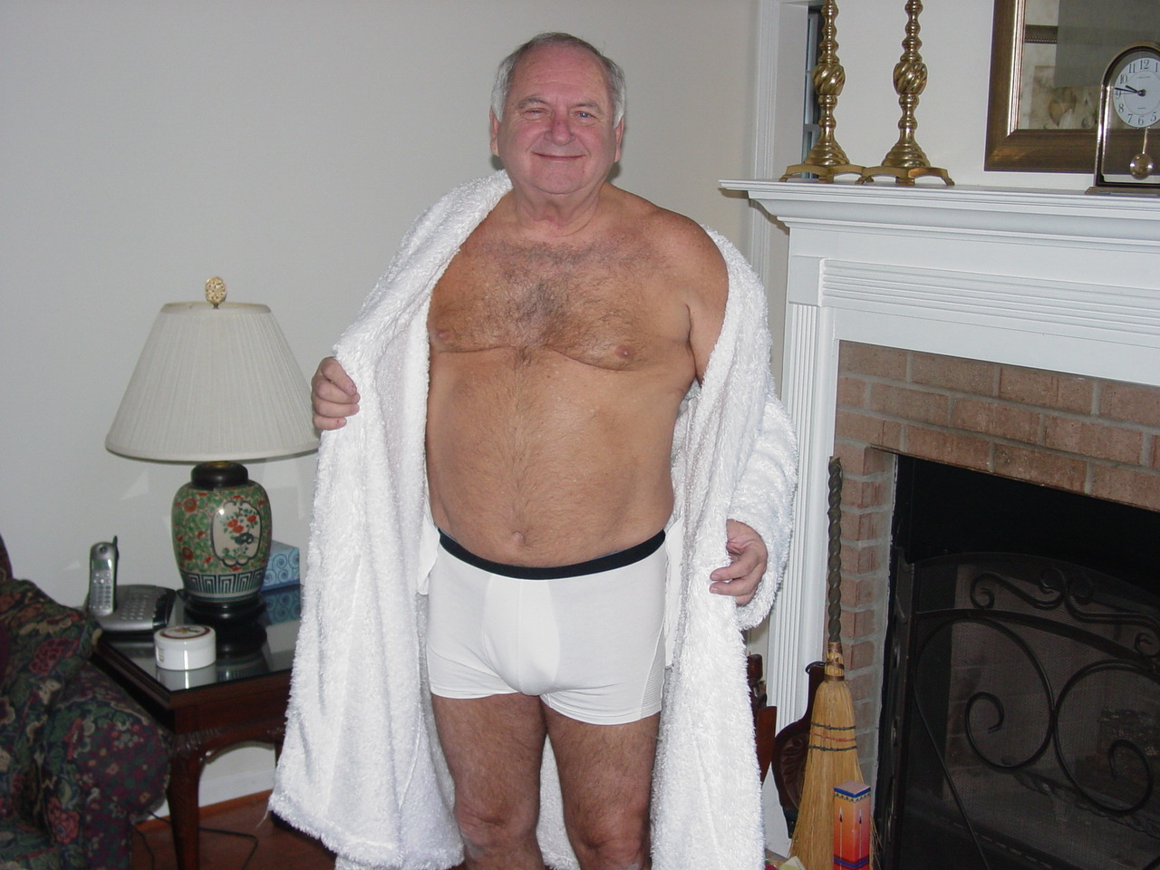 For more live HD Grandpa/Daddy   webcams visit: http://frtyd.com/go/nF1Yk_rNzt/DEFAULT