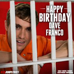 jumpstmovies:  Happy Birthday to Dave Franco, may your day be filled with Taco Bell and friendship bracelets. 