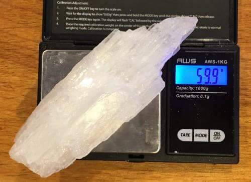 meth0plug:The rock ice cream for all tweaker nation how in your area? fucking .1g!