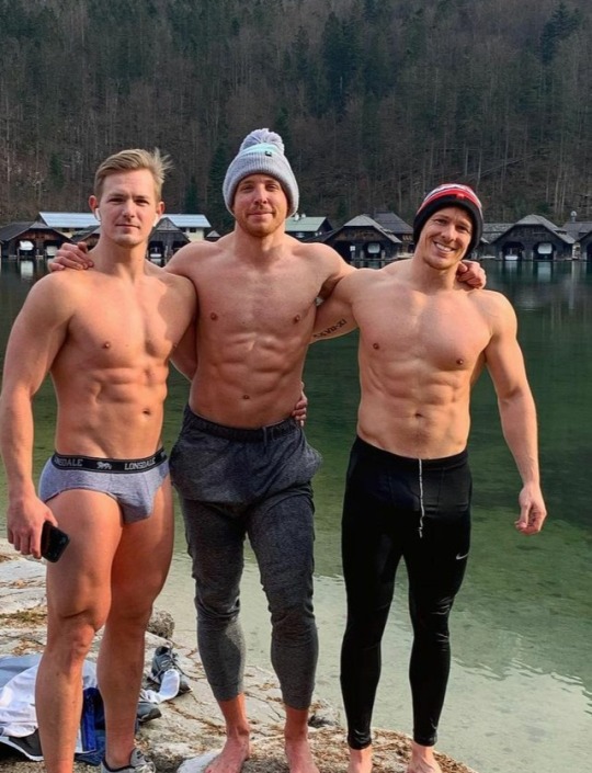 spndxjck:Instagram: bobsleighbrad