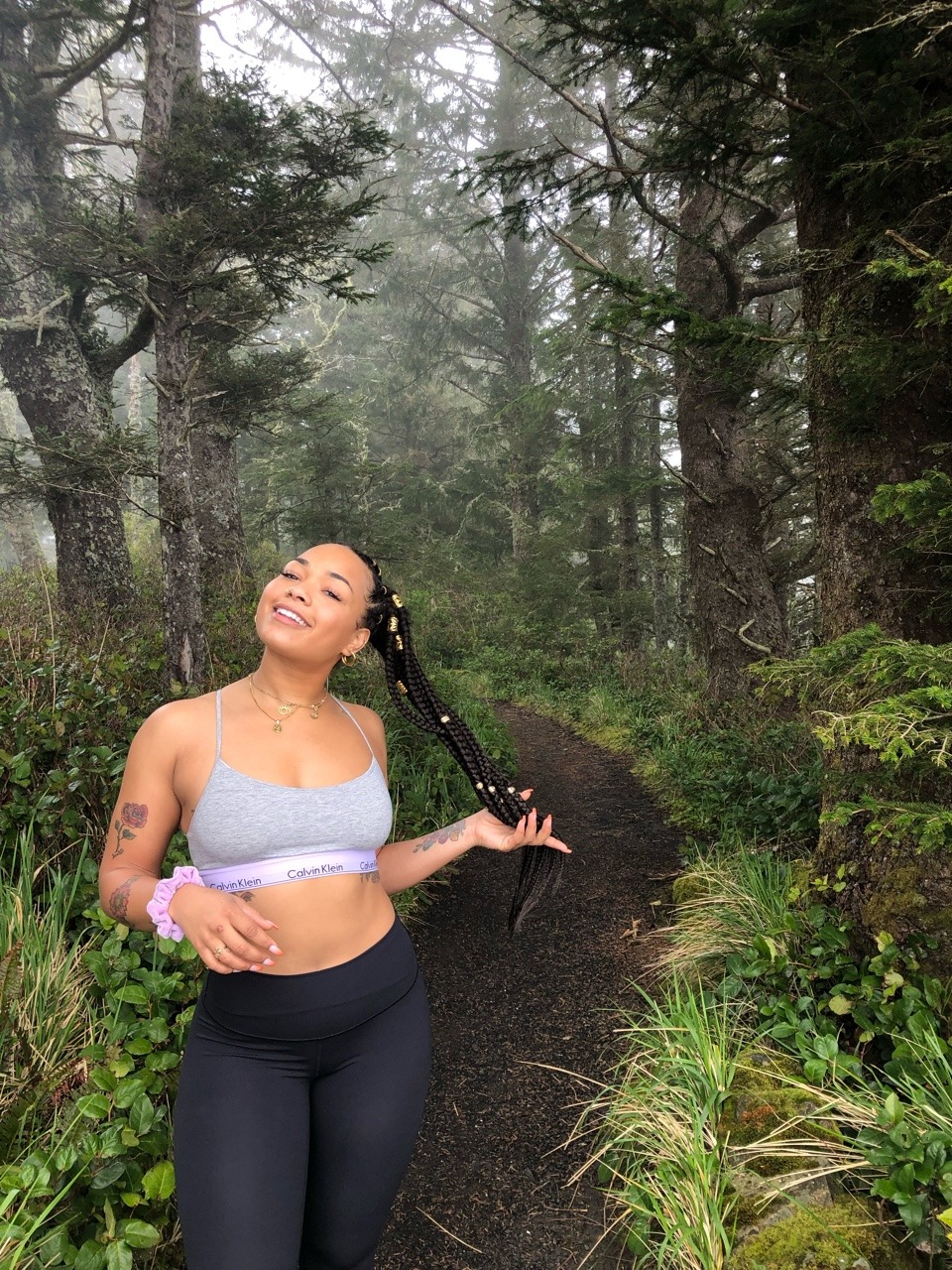 oliveoilbby:  “Strong avatar Thot vibes”