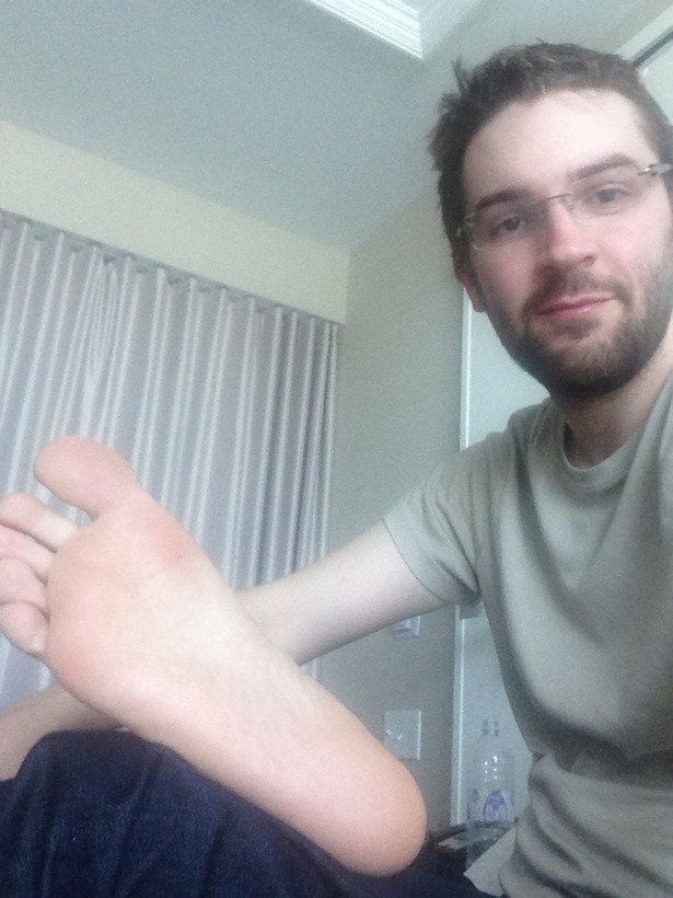Male Feet Central