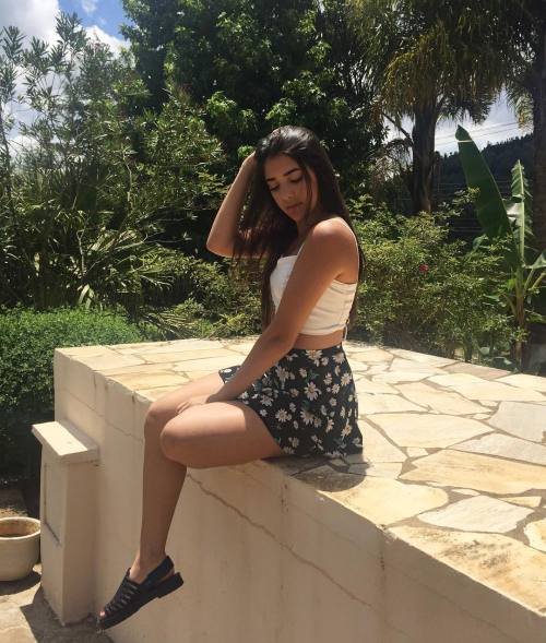 http://streetgrl.tumblr.com/post/156859909077