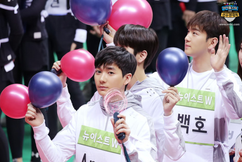 [PHOTOGALLERY] NU’EST W at 2018 ISAC: Opening &amp; Waiting on siteImgur [40P]Source: ISAC Official 