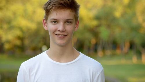 clickholeofficial:Inspiring: This Teenager Is The First Person In His Family