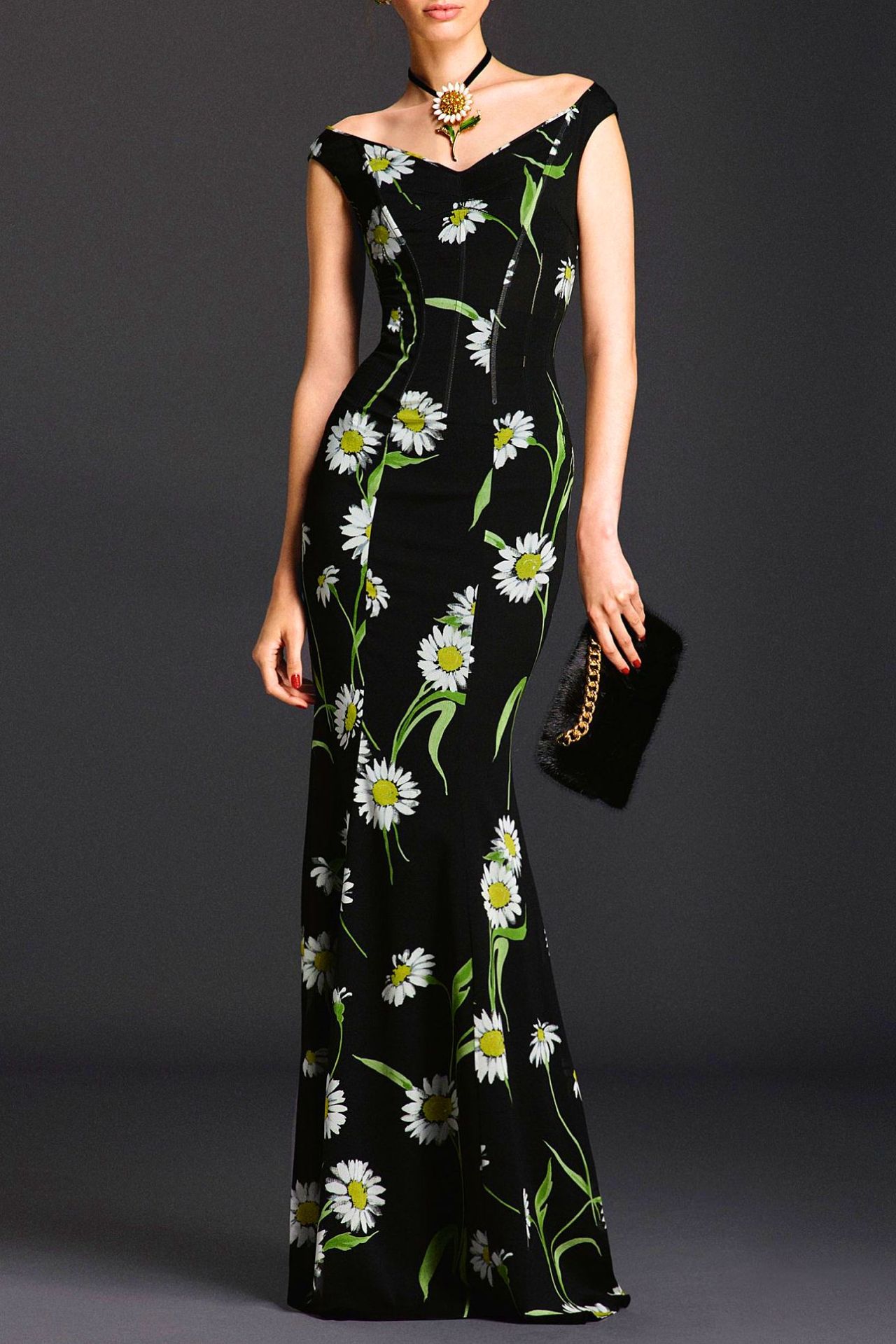 cravingfordresses:  Dolce &amp; Gabbana Sera Spring 2016 Collection 