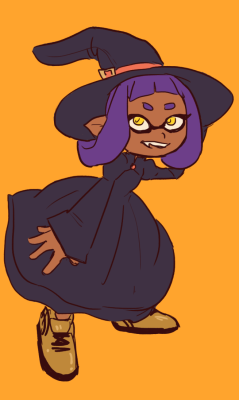 slimyhipster:  i thought i should post me and @8oo’s halloween squids up on here too :^) 