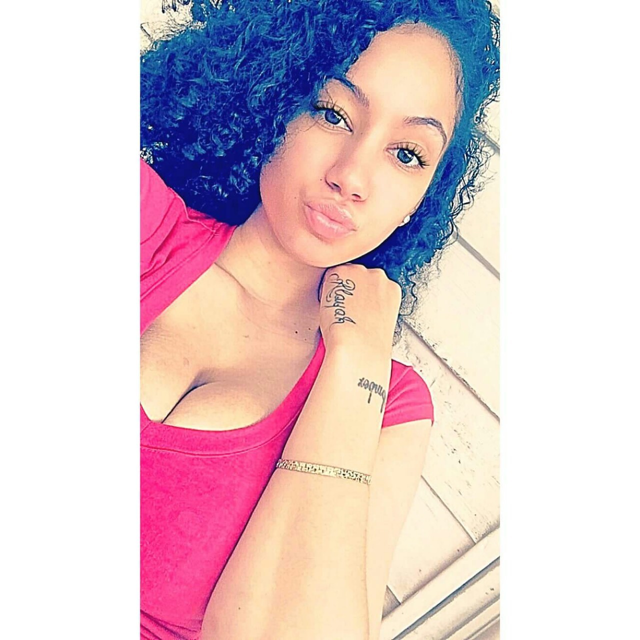 calcutty:  Beauty is her name 🍑😍😍