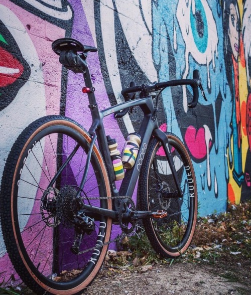 rodeo-adv-labs: Even got that mural drooling. #traildonkey #rodeowheels (at Denver, Colorado)