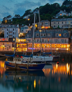 coiour-my-world:  Cornish night (Looe, Cornwall,