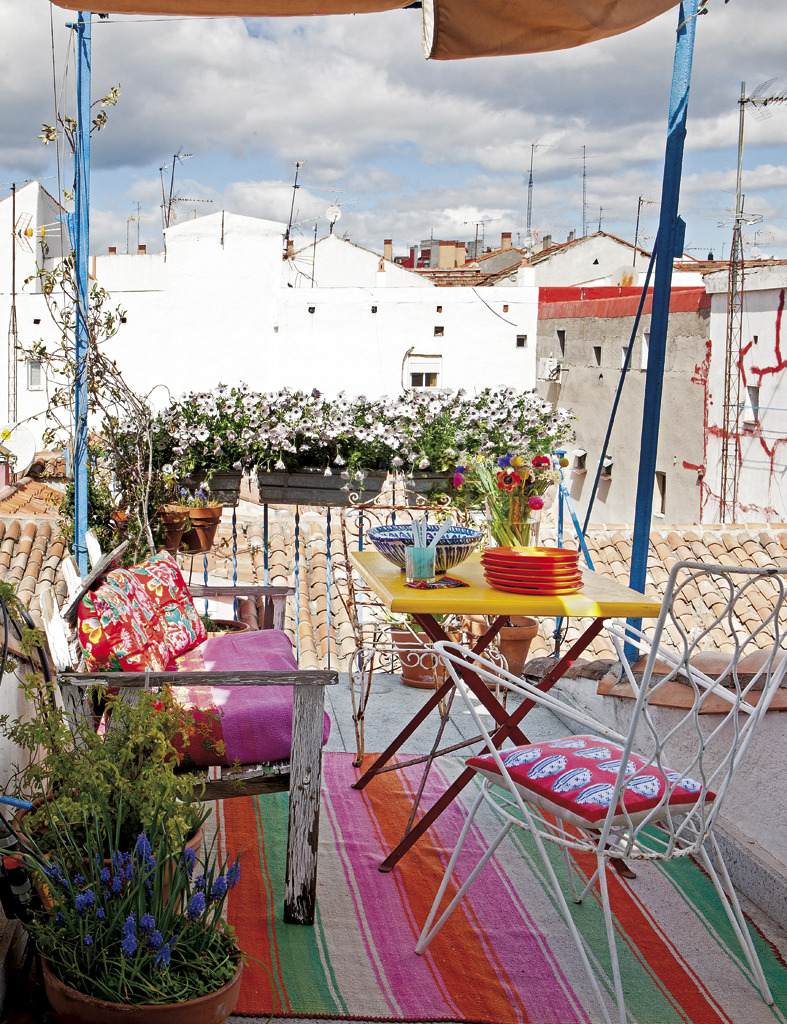 gravity-gravity:  Madrid penthouse via Elle 