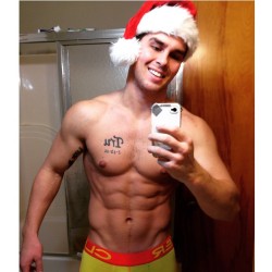 tripltap: Instagram user @johnvin49 http://ift.tt/1S1GSgx
