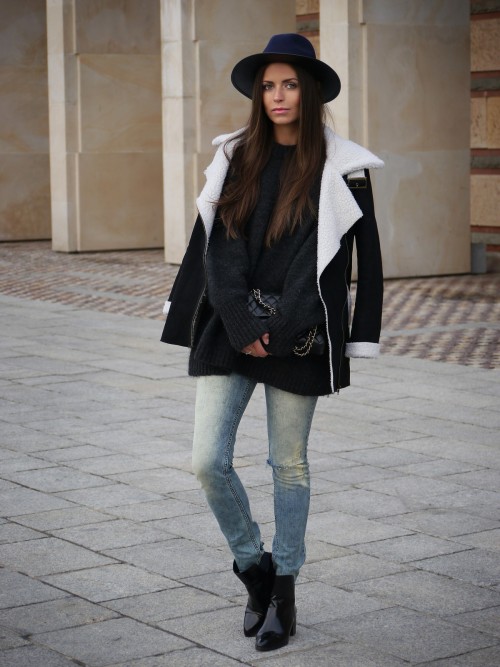 blackfashion #lookbook @Dorota JawinskaOversized-lapels Fleece-lined Slim Suede Coat