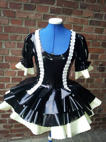 psichore:    Rosengarn Latexdesign by Karin Plum   