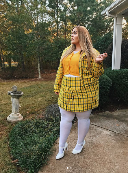 loeyslane: UGH, AS IF loey lane trick-or-treating on halloween as cher horowitz from clueless source