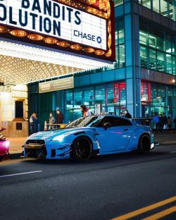 untouchvbles:Nissan GT-R (R35)