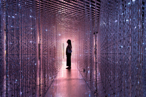 Crystal Universe, TeamLab Seoul exhibit.Formed in 2001 and represented by the Pace Gallery since 201