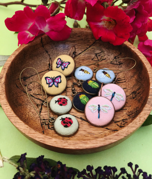 guileheroine: embroidered bug earrings etsy / ig / twitter