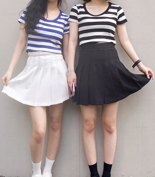 lilyboxes:  SIMILAR TOP  || Skirts WHITE // BLACK 