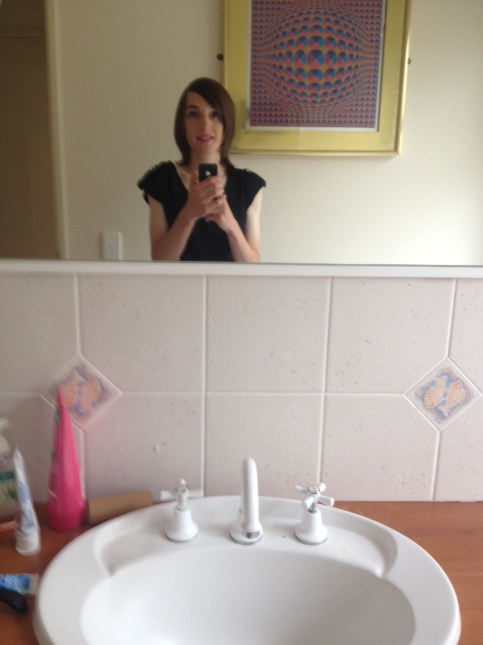 toyingwithcorsets:  Tried makeup on again; I’ve never felt so content with myself!