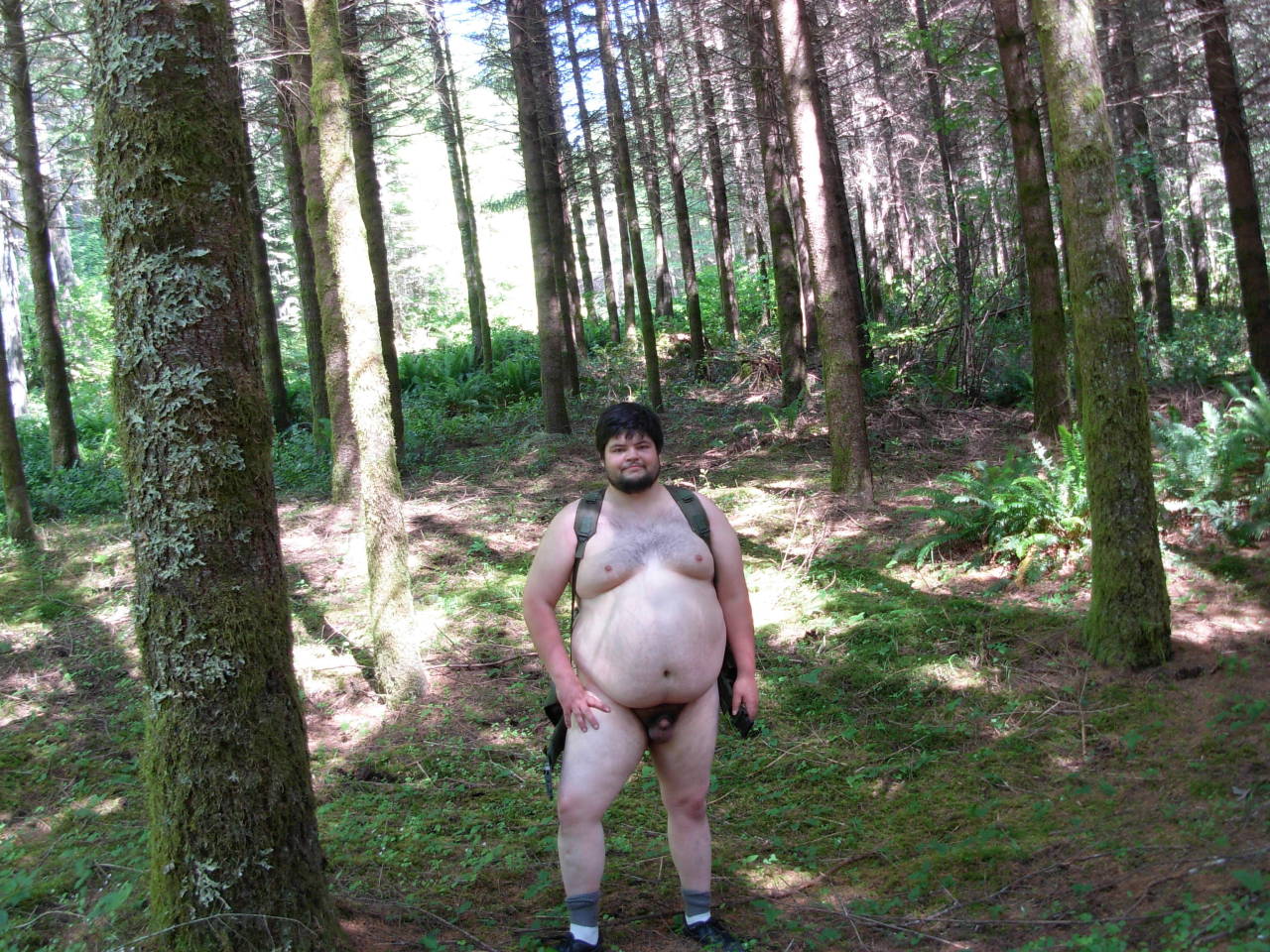 June 2014 nude hiking in Oregon. thank you for your submission!! looks like a great