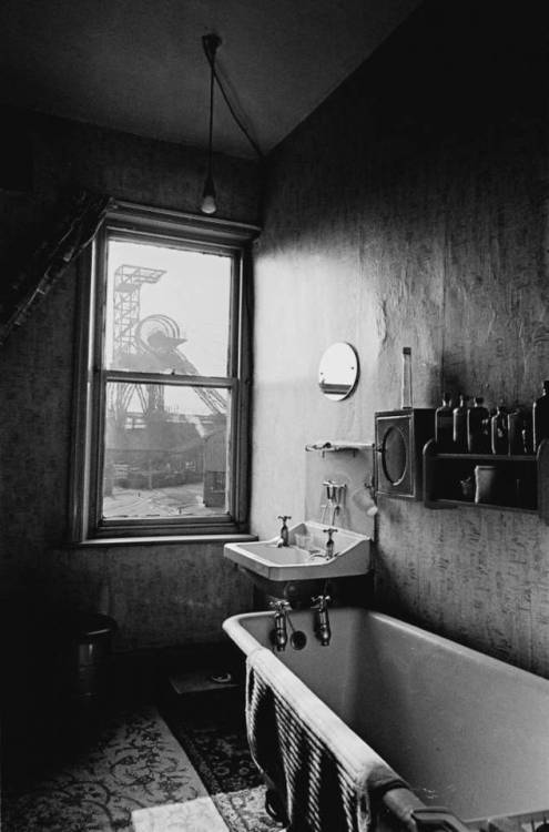 scavengedluxury:Colliery viewed through bathroom window. Burnley, 1969. Nick Hedges.