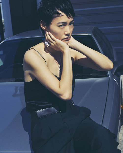 GINZAMAGAZINE 2014 OCT