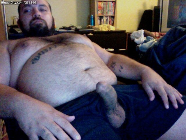 naughtyjustlikeyou:  abear76 a.k.a. beardawg76  2/2 