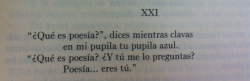 notas-de-una-anonima:  Lo que una se encuentra en su libro de literatura👌💕🙌