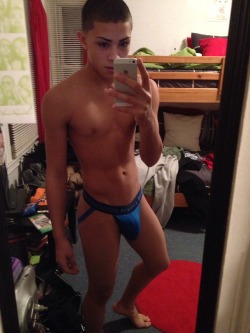 alltheboyzz:  This guy messaged me. I reblogged. Other than the bitch eyebrows he’s got a pretty big dick… 