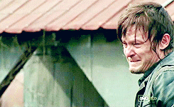 theafterlifeofthepartyy:  the death of merle dixon.  :’( sniff sniff