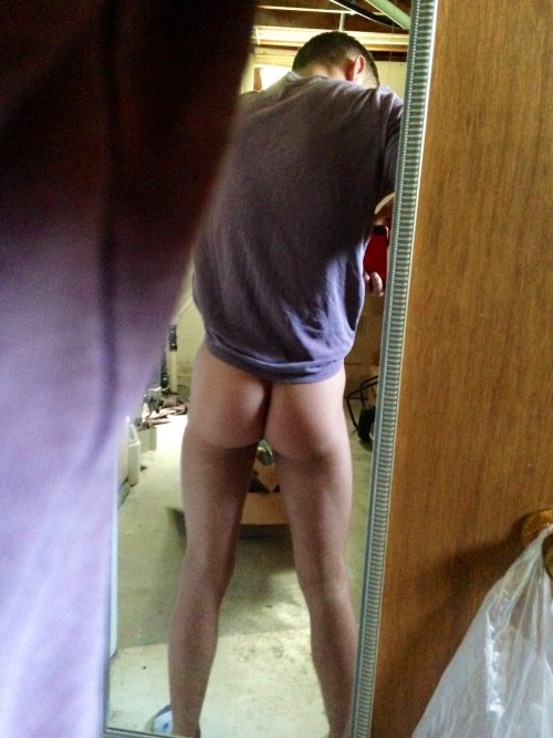 broswithoutclothes:  Tumblr’s trjoel, doin’ what he do