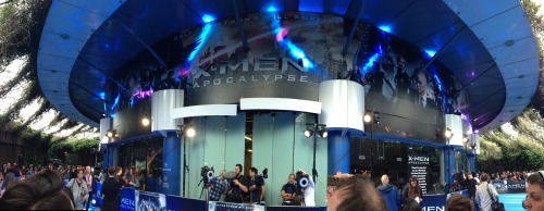 The most amazing evening at the XMEN APOCALYPSE premiere. I got photos and signatures from the likes