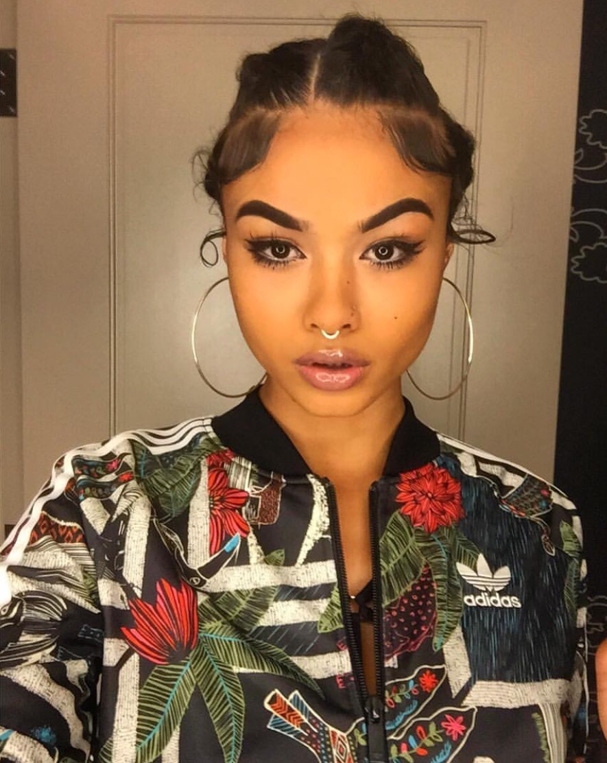 yeezys-girl:    SHE&rsquo;S FUCKIN GORGEOUS!