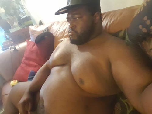 donnygrizzbear: You know you’re TOO BIG for your clothes once your belly &amp; dick starts