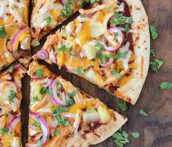 foodffs:  Barbecue Chicken Pizza  Really nice recipes. Every hour.   