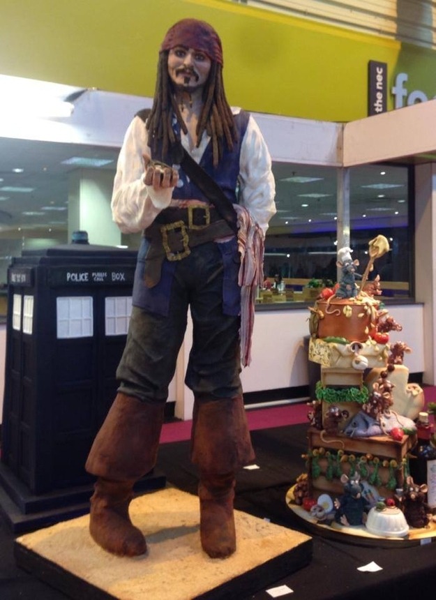 digg:  This woman made a life-size Johnny Depp cake. What did you do today?  Something