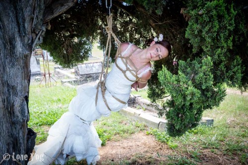 lonetog:  Bridal Shoot.  In a cemetery. adult photos