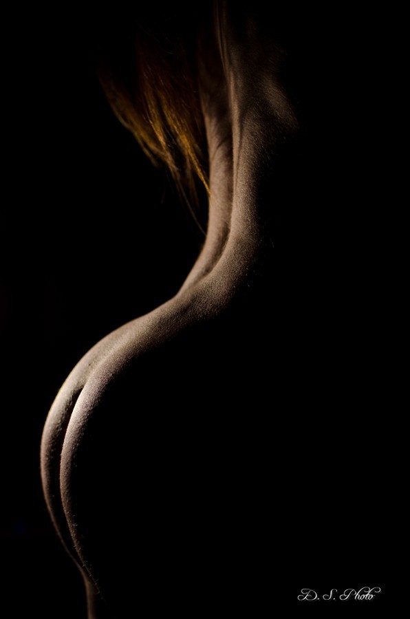 nudeson500px:  &ldquo;On your skin&rdquo; by DSphotodomescir 
