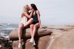 lezlieland:  If you're a lesbian, you might like it here → LEZLIELAND 