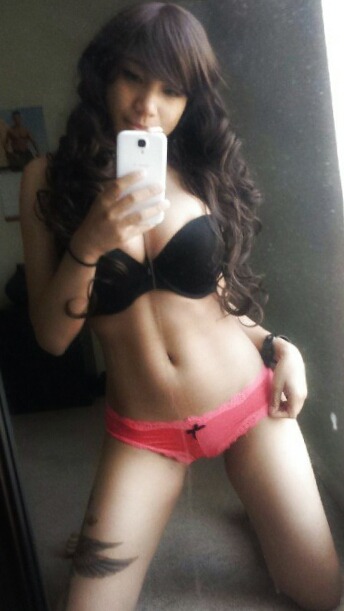 syamdrey:  Follow me:syamdrey.tumblr.comShare/Submit:syamdrey@gmail.com