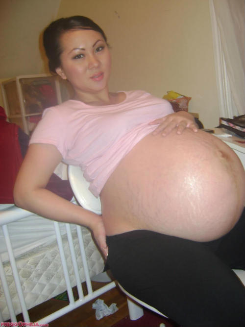 This cutie Asian is ready to pop!