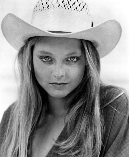 captain-kampari:Jodie Foster