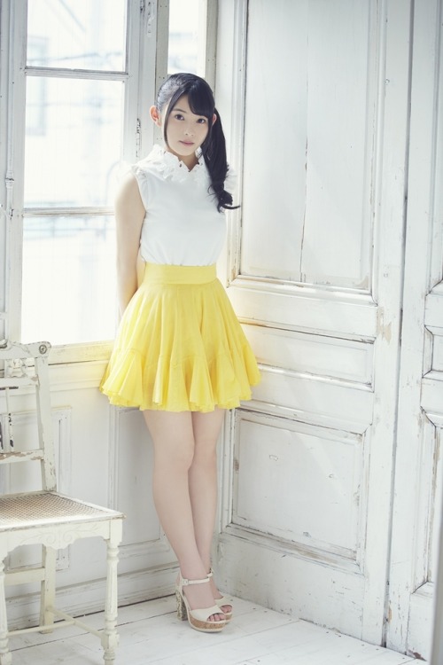 Memi Kakizaki - HUSTLE PRESS