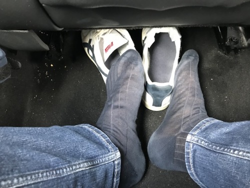tictacsox: Navy Filoscozia socks in the back of the car, wandering around Ireland