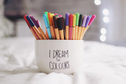 fashiondailymag:dream in color :)