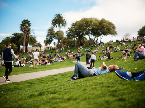 SaturdayDolores Park, San Francisco ◕ alec mcclure  ◔ photoblog 